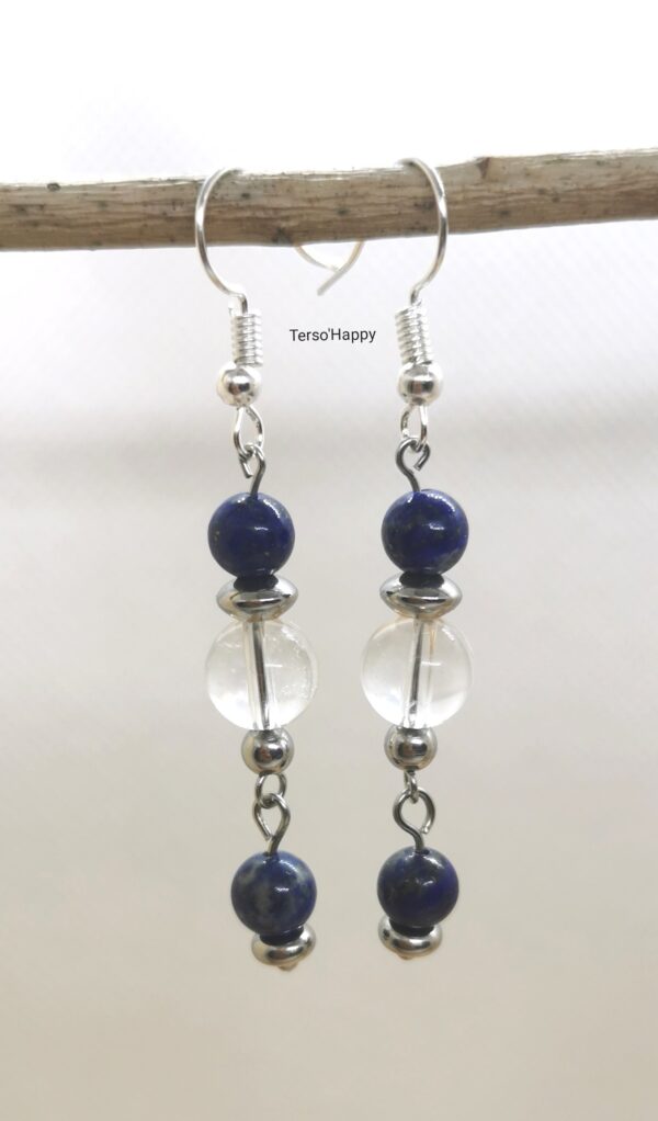 Boucles d'oreilles en pierres naturelles de Lapis-lazuli et de Cristal de roche. Perles et tiges en acier inoxydable.