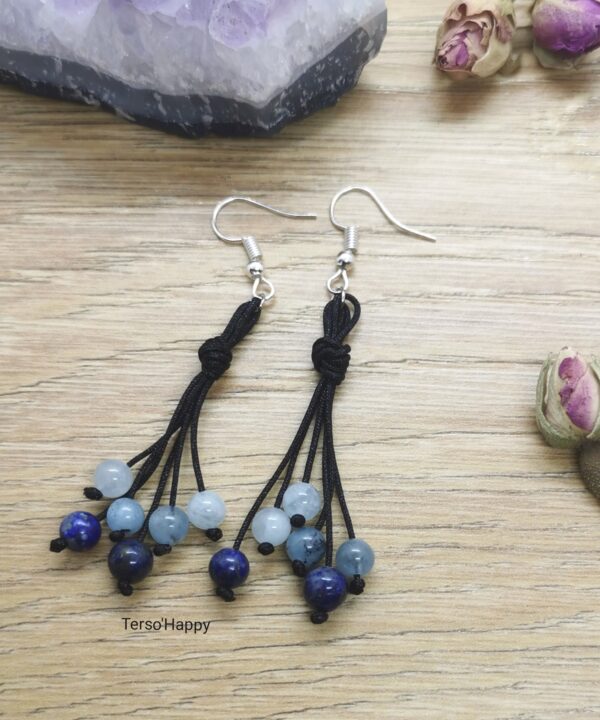 Boucles d'oreilles bleu dégradé avec perles naturelles de Lapis-Lazuli et d'aigue-Marine.