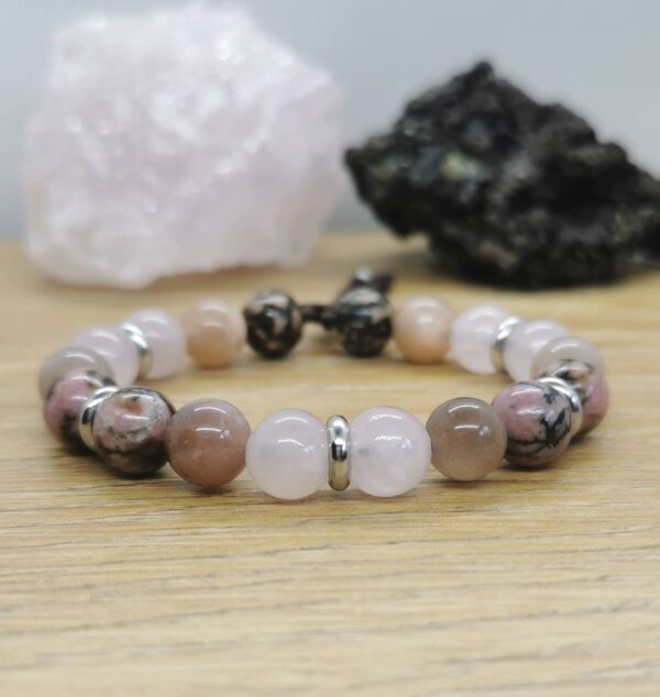 Bracelet d'intention personnalisé en pierres naturelles de rhodonite, de quartz rose et de pierre de lune