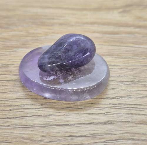 Amethyste pierre violette Améthyste pierre anti stress violette brillante
